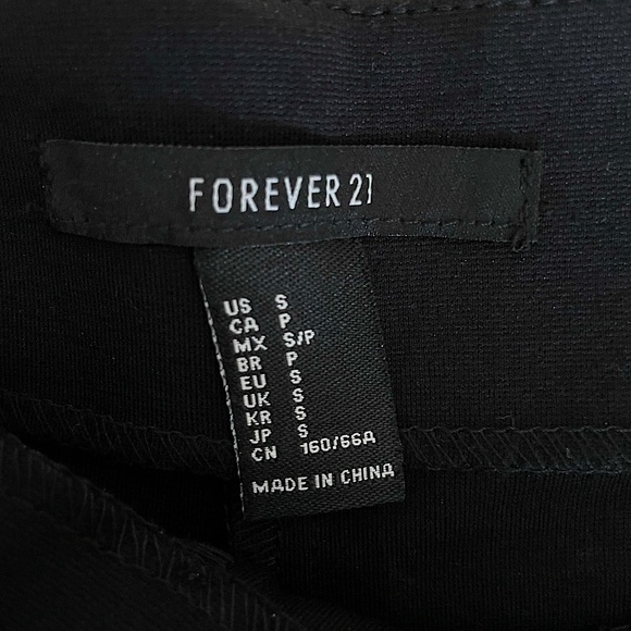 High Waisted Black Shorts - Picture 4 of 5